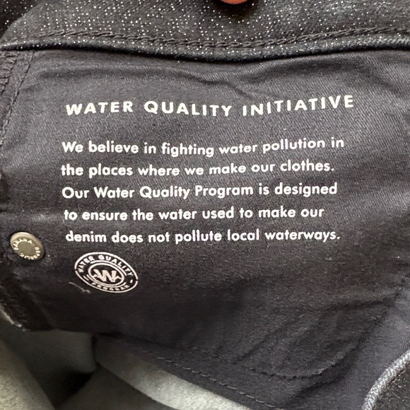 Banana Republic Black Shimmer Mid Rise Skinny Jeans - Picture 7 of 11